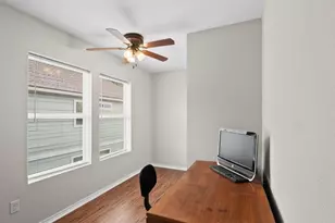 838 San Jacinto Circle, Baytown, TX 77521 - Photo 12