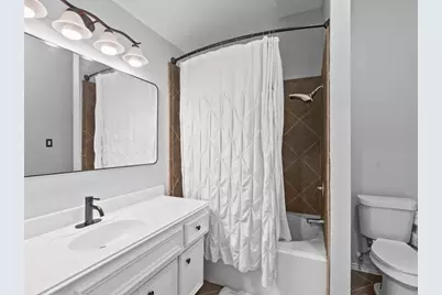 838 San Jacinto Circle, Baytown, TX 77521 - Photo 8