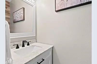 838 San Jacinto Circle, Baytown, TX 77521 - Photo 6