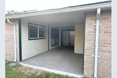 12227 Landcross Drive, Houston, TX 77099 - Photo 14