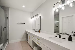 6915 Sherman St, Houston, TX 77011 - Photo 14