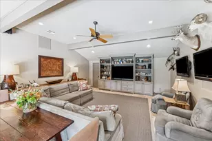 319 Longwoods Ln, Houston, TX 77024 - Photo 18