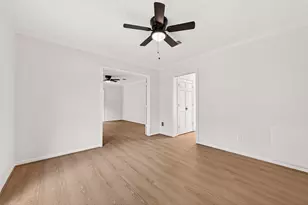 3031 Broadmoor Dr, Sugar Land, TX 77478 - Photo 16