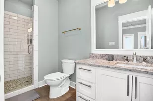 1335 Emerald Dr, Crystal Beach, TX 77650 - Photo 26