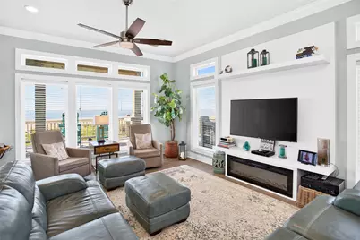 1335 Emerald Drive, Crystal Beach, TX 77650 - Photo 8