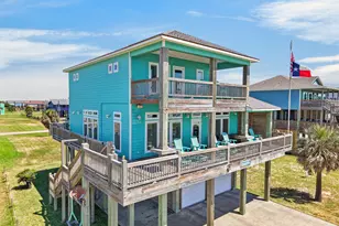 1335 Emerald Dr, Crystal Beach, TX 77650 - Photo 6