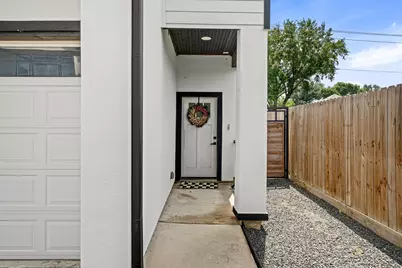 6476 T C Jester Boulevard, Houston, TX 77091 - Photo 26