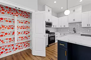 6476 T C Jester Blvd, Houston, TX 77091 - Photo 8
