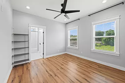 6476 T C Jester Boulevard, Houston, TX 77091 - Photo 20