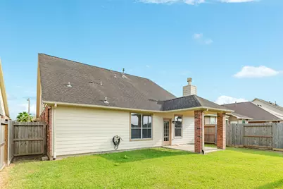 1025 Luke Drive, Alvin, TX 77511 - Photo 20