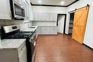 2187 Franklin St, Beaumont, TX 77701 - Photo 2