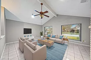 3714 Echo Grove Ln, Houston, TX 77043 - Photo 6