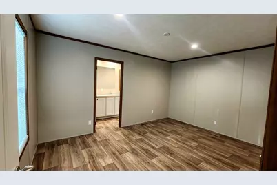 124 Lincoln Drive, Livingston, TX 77351 - Photo 8