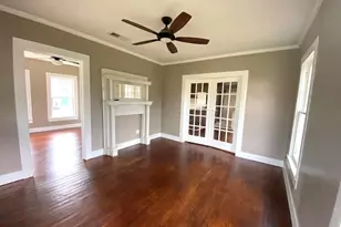 513 E Bernard St, West Columbia, TX 77486 - Photo 4