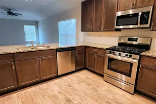 15054 Paddock Point Ln, New Caney, TX 77357 - Photo 10