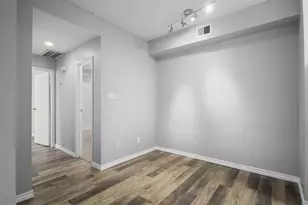 7065 N Holiday Dr, Galveston, TX 77550 - Photo 4