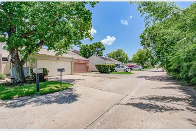 74 Cayenne Common, Lake Jackson, TX 77566 - Photo 38