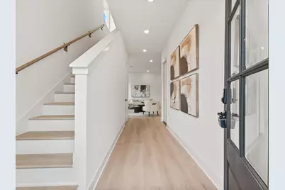 241 Rebecca Street #B, Houston, TX 77022 - Photo 4