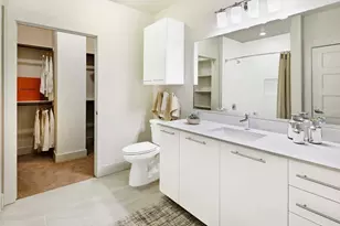 2727 Travis St, Houston, TX 77006 - Photo 14