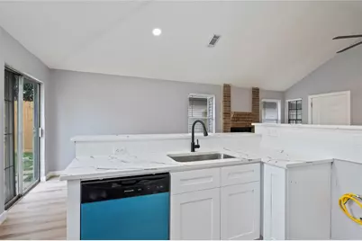11551 Gullwood Drive, Houston, TX 77089 - Photo 8