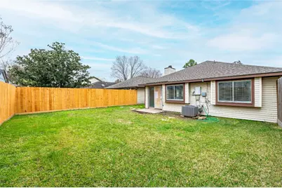 11551 Gullwood Drive, Houston, TX 77089 - Photo 26