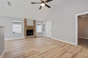 11551 Gullwood Dr, Houston, TX 77089 - Photo 2