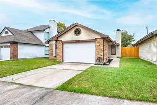 11551 Gullwood Dr, Houston, TX 77089 - Photo 18
