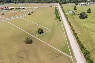 1702 Spring Branch Rd, Montgomery, TX 77316 - Photo 1