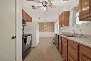7742 Willow Mint Ln, Houston, TX 77086 - Photo 14