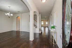 12319 Gatewood Dr, Mont Belvieu, TX 77535 - Photo 6