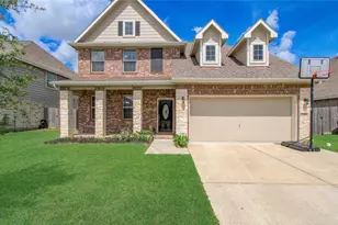 12319 Gatewood Dr, Mont Belvieu, TX 77535 - Photo 2