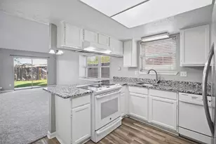 1323 Castle Glen Dr, Houston, TX 77015 - Photo 14