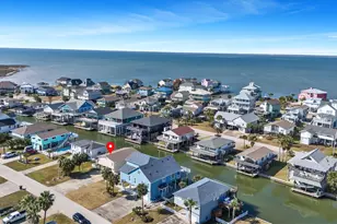 22904 Lunes St, Galveston, TX 77554 - Photo 34