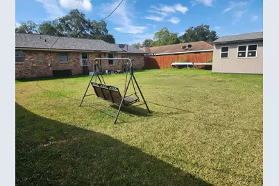 129 Mulberry Street, Lake Jackson, TX 77566 - Photo 12
