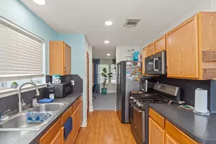 11929 Sanspereil Dr, Houston, TX 77047 - Photo 2