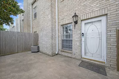 17461 Red Oak Drive #7461, Houston, TX 77090 - Photo 2