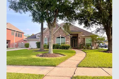 4518 N Pine Brook Way, Houston, TX 77059 - Photo 2