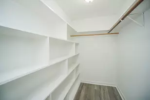 10834 Parkland Woods Dr, Sugar Land, TX 77498 - Photo 12