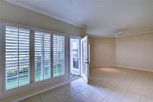 921 Marine Dr, Galveston, TX 77550 - Photo 18