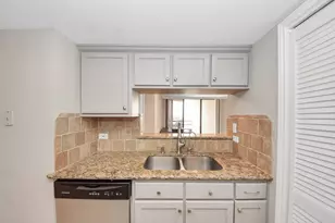 3525 Sage Rd, Houston, TX 77056 - Photo 14