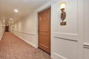 3525 Sage Rd, Houston, TX 77056 - Photo 2