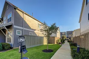 1415 Biondo Way, Houston, TX 77008 - Photo 20