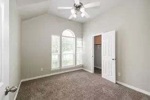 4814 Emerald Bay Cir, Baytown, TX 77523 - Photo 10