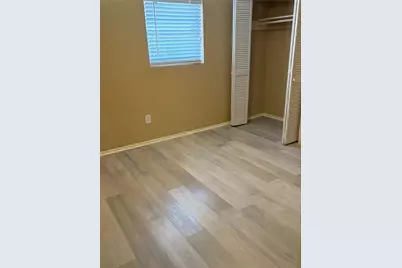 10722 Highland Woods Drive, Sugar Land, TX 77498 - Photo 6