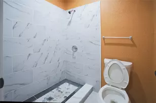 8055 Cambridge St, Houston, TX 77054 - Photo 6