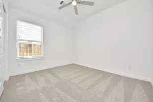 319 Ice Shr Trl, Dayton, TX 77535 - Photo 34
