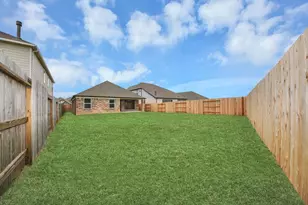 319 Ice Shr Trl, Dayton, TX 77535 - Photo 38