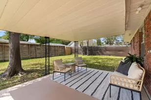 1807 Tattenhall Dr, Houston, TX 77008 - Photo 24