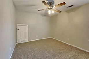 10406 Comanche Springs Ct, Houston, TX 77095 - Photo 16