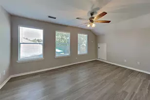 10406 Comanche Springs Ct, Houston, TX 77095 - Photo 18